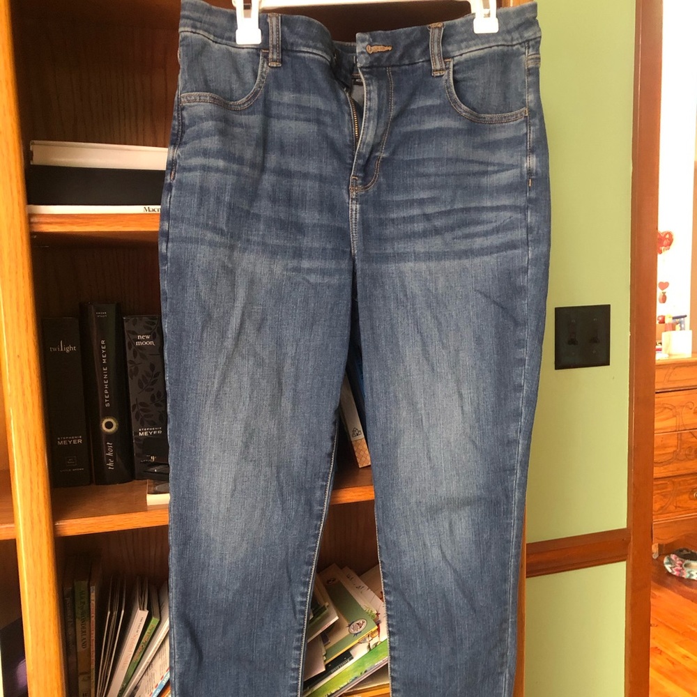 American Eagle Curvy Hi-Rise Jegging